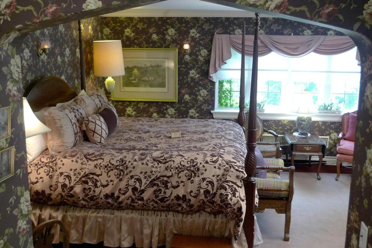 The English Inn Eaton Rapids Εξωτερικό φωτογραφία